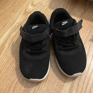Nike Kids Black and White Sneakers